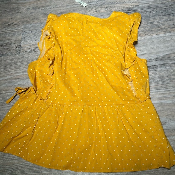 MADEWELL Side-Tie Ruffle Peplum Top in Polka Dot - Picture 5 of 8